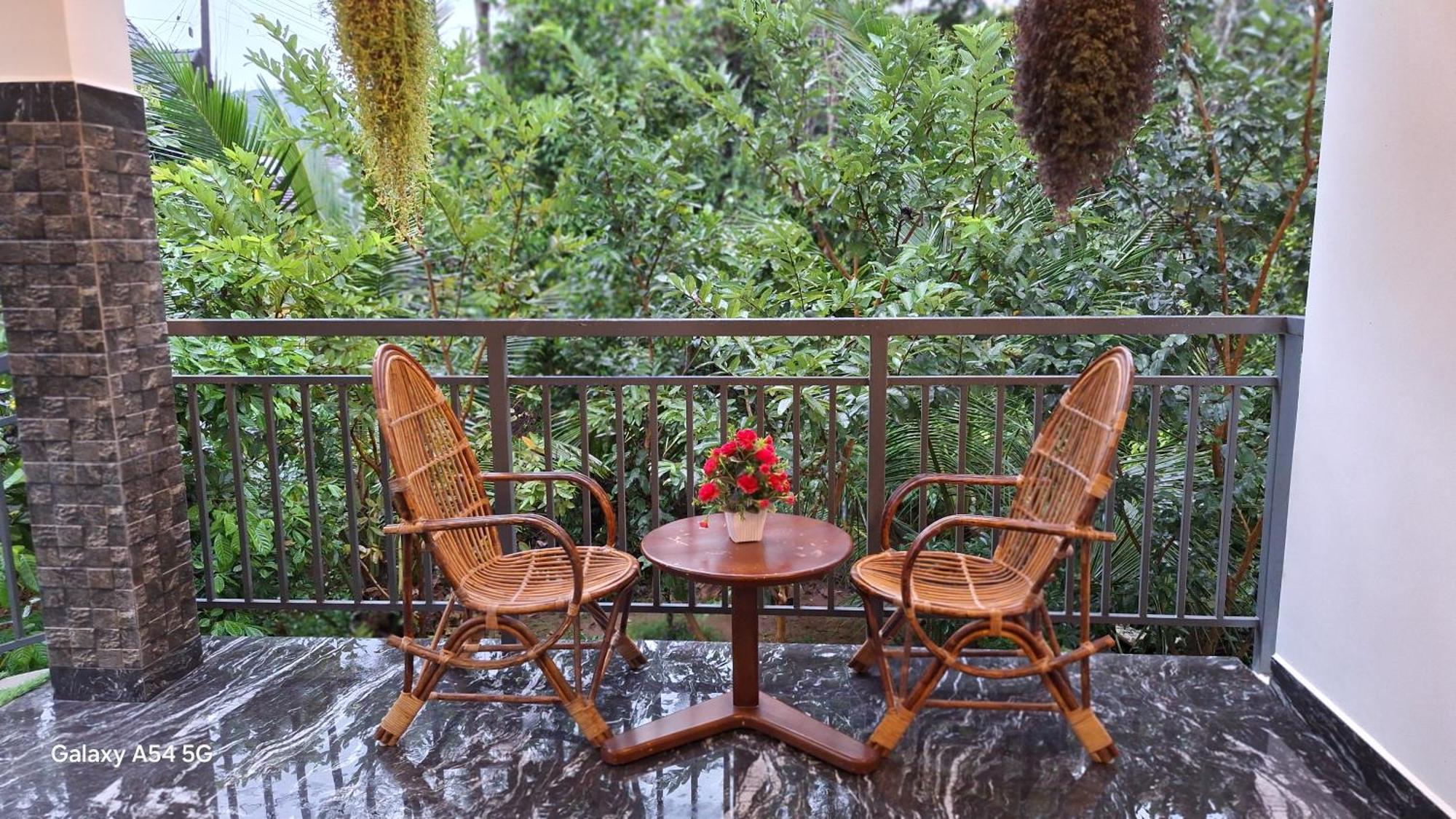 Winterhome Homestay Муннар Экстерьер фото