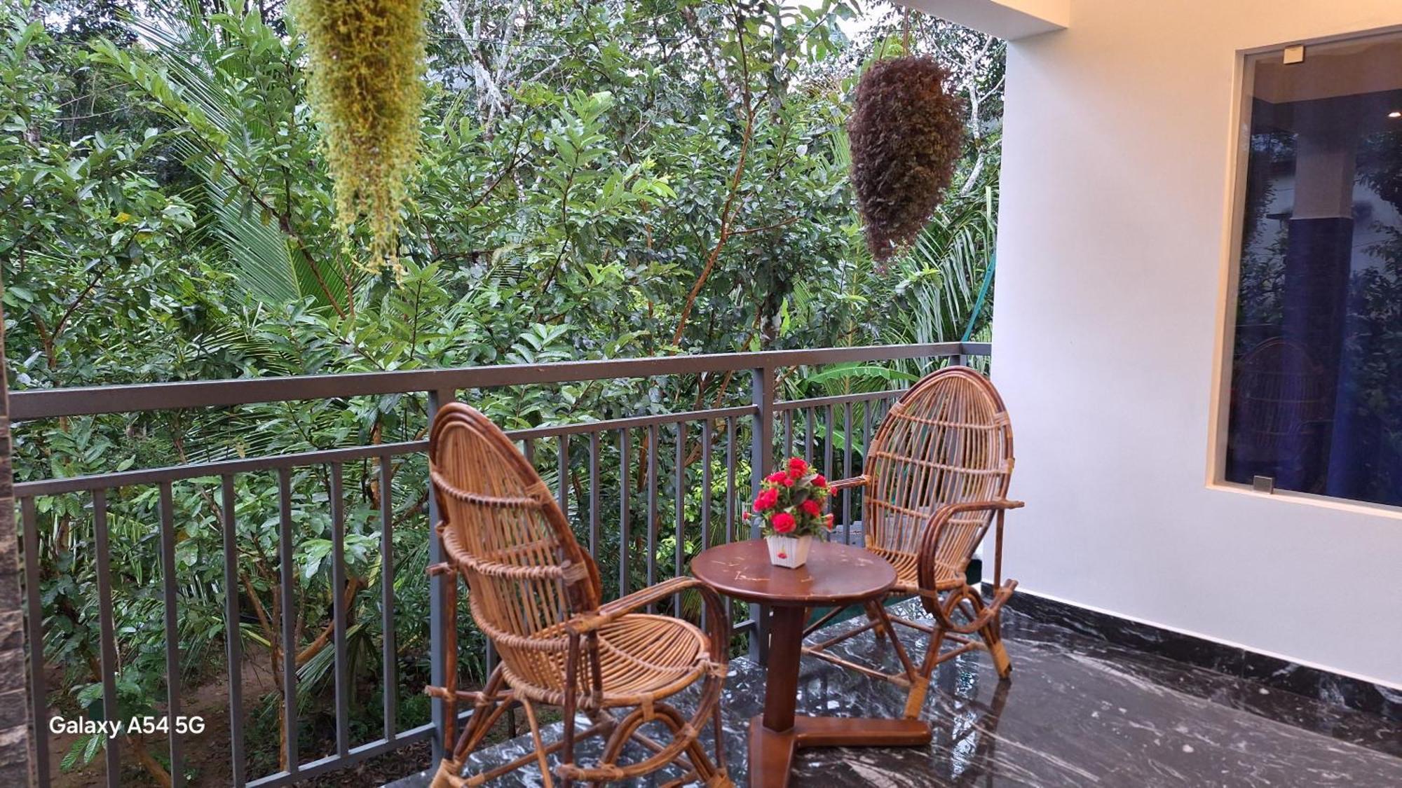 Winterhome Homestay Муннар Экстерьер фото